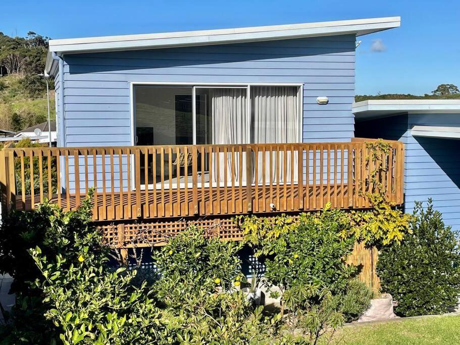 The Blue Beach House Mangawhai Bagian luar foto