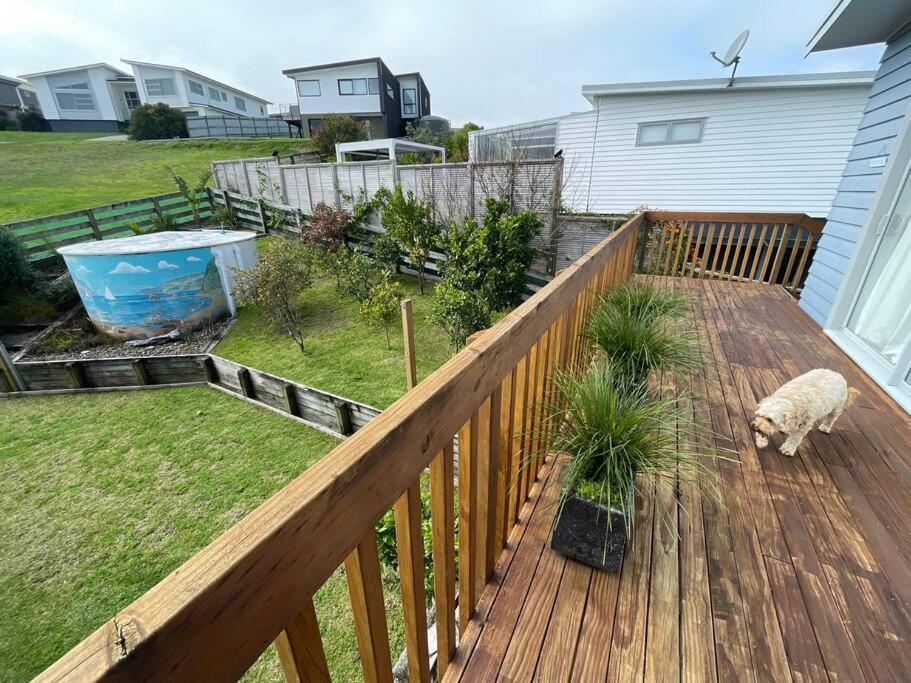 The Blue Beach House Mangawhai Bagian luar foto